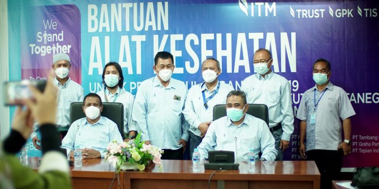 PT Kitadin Hibahkan Alat-Alat Kesehatan Senilai Rp 2,97 M Kepada Fasilitas Kesehatan di Samarinda & Kutai Kartanegara